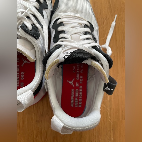 Nike Air Jordan 2021 - Picture 12 of 16